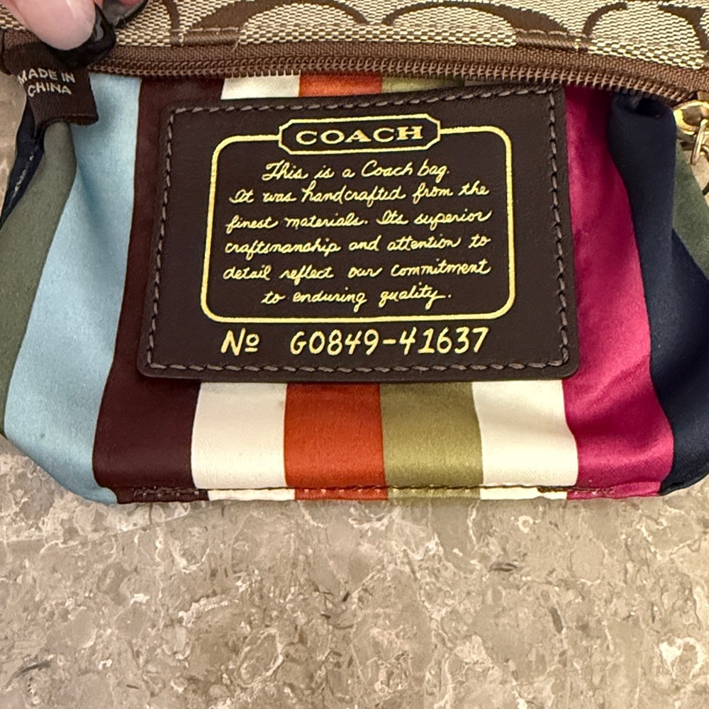 Coach Signature Stripe Wristlet with Legacy Lining - Picture 2 of 9